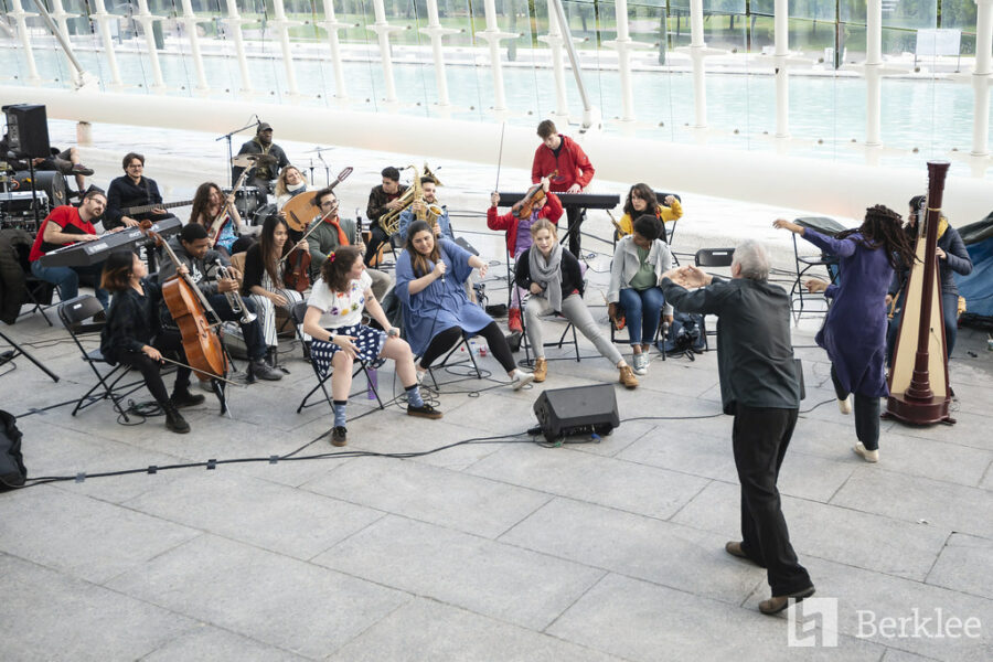 soundpainting, Walter Thompson devant un groupe de soundpainting